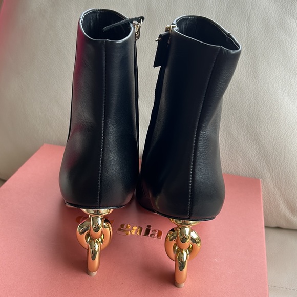 Cult Gaia Zelma boots - Picture 5 of 9